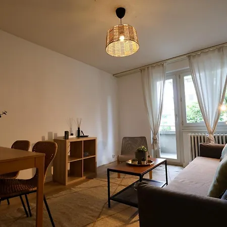 Spacious Near Center